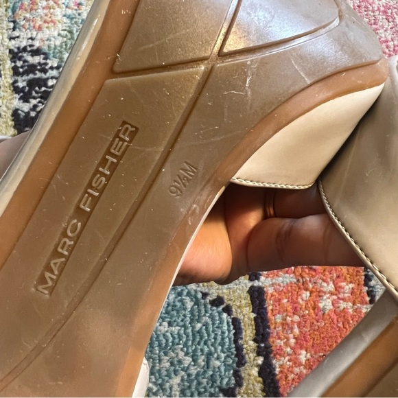 Marc Fisher MF Joey Womens Patent Leather Stiletto Pump Size 9.5 Worn Once - Picture 4 of 5